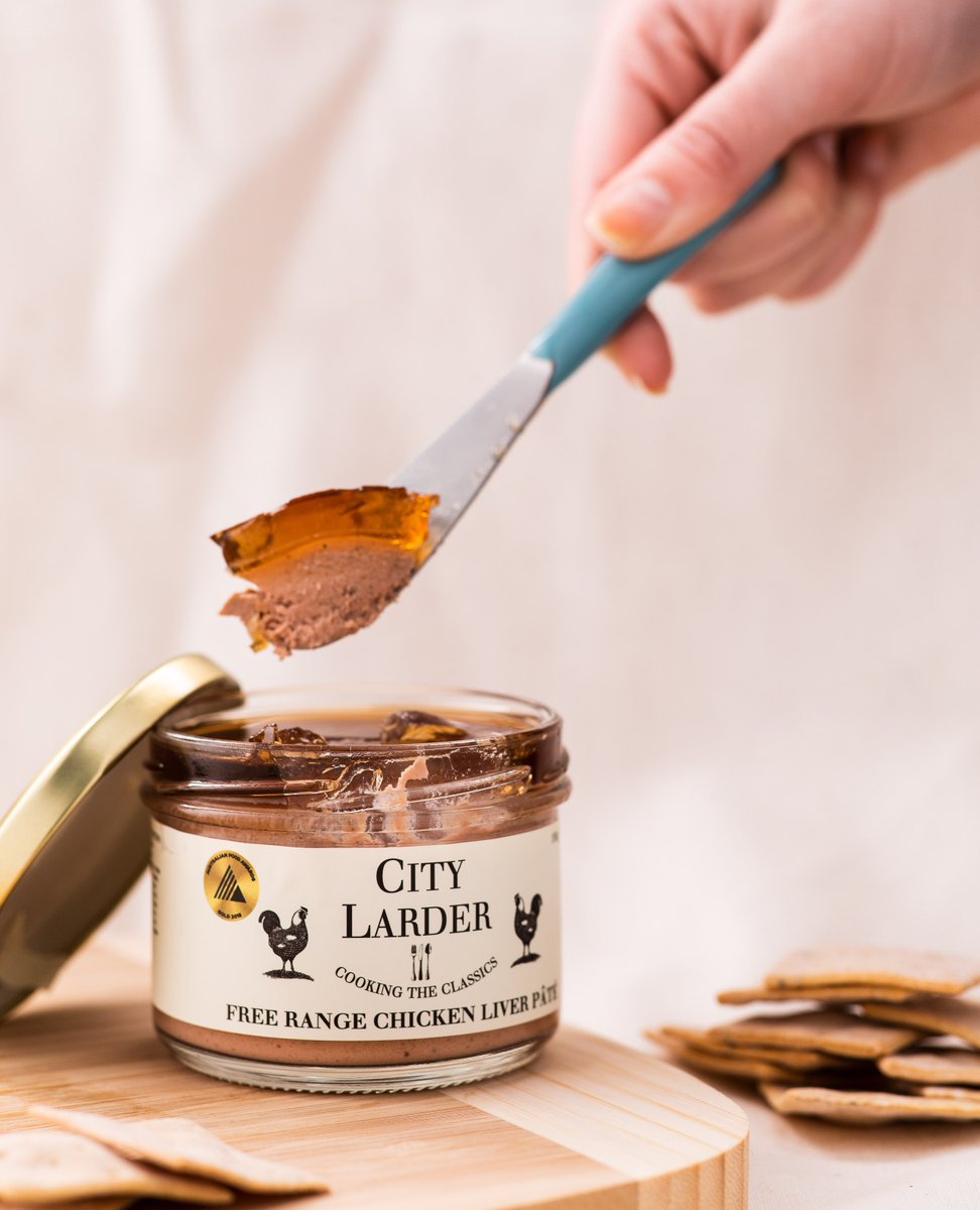 While the season of festive feasting has technically begun, if we’re being honest, we don’t need any excuse to crack open a jar of pâté. Happy Friday people!