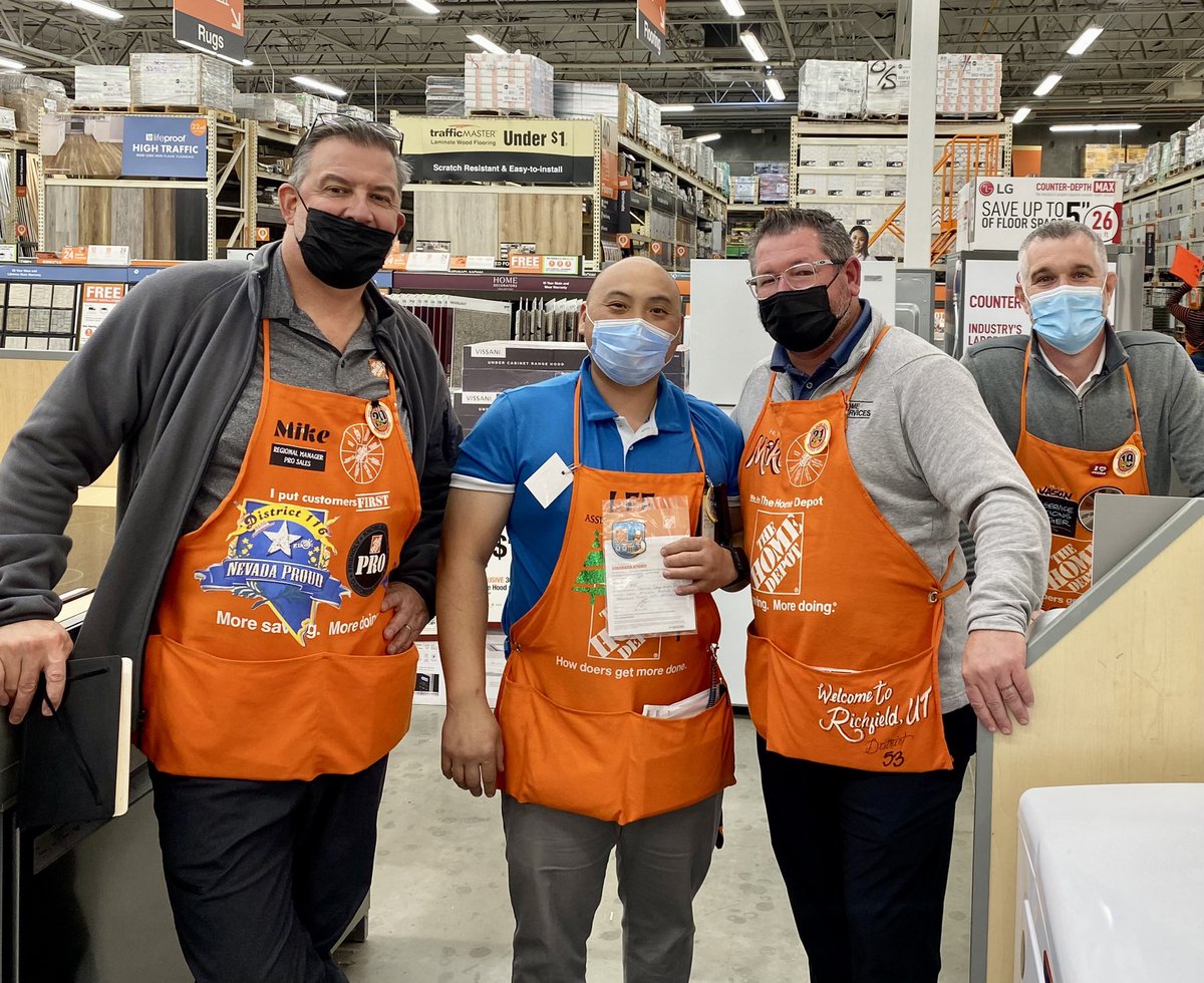 Kim Stelzriede tweet media