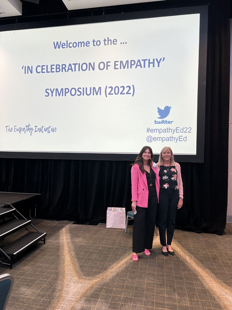utsSoNM's tweet photo. A proud nursing family A/Prof @jacqui_pich (mum) and RN @ElliePich1 (daughter) @empathyEd #empathyEd22 @utsSoNM https://t.co/MFqvJptayp