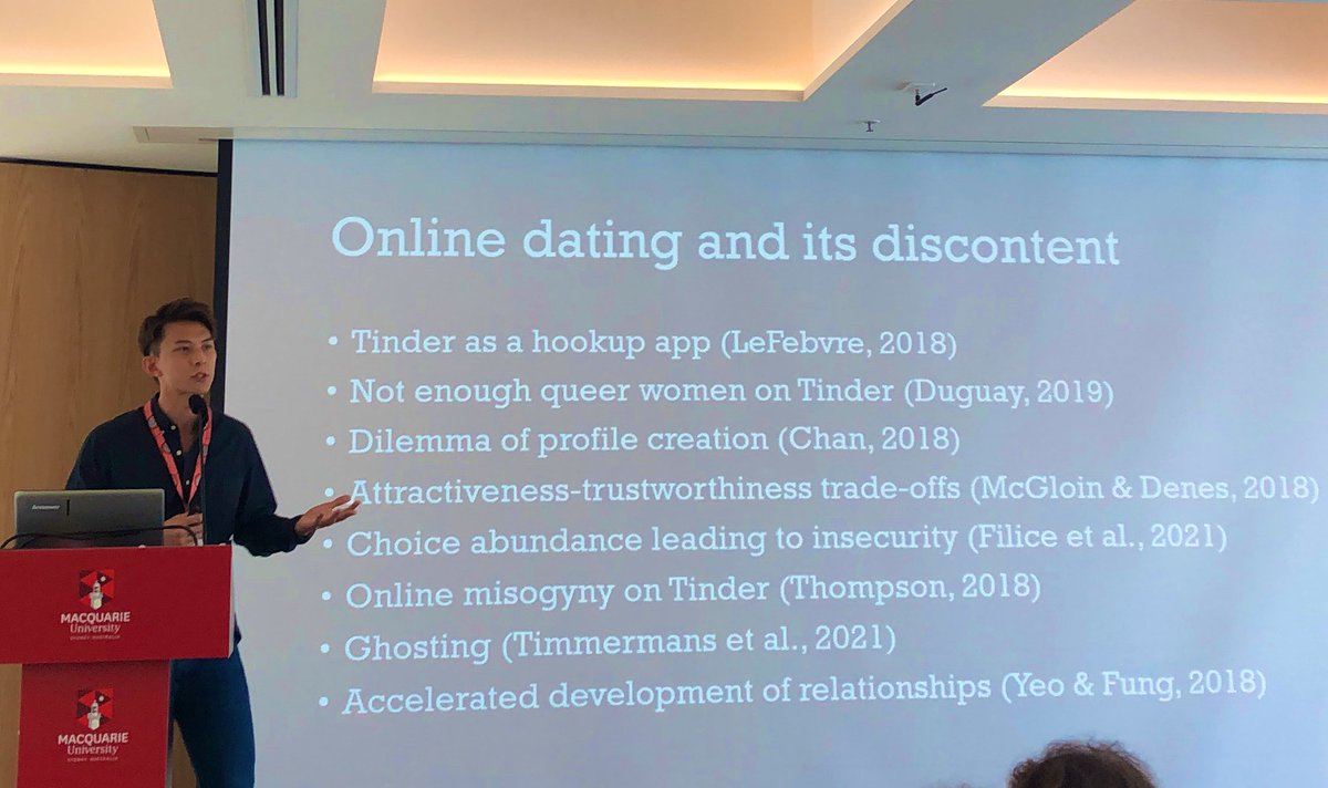 IndigFutures's tweet photo. We’re back! AProf @liksamchan on “Hyperpersonal failures” and the challenges of intimacy and relationship-forming online.

#DigInt22 @Digitintimacies @IndigStudiesMQ https://t.co/17dT5W6D8F