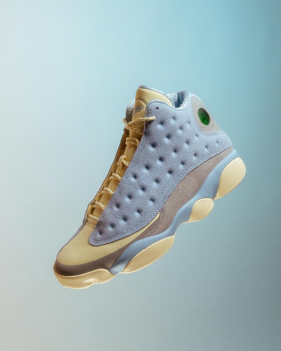SSlim82's tweet photo. Please let lady luck be on my side tomorrow morning. I need to get those @SOLEFLY Air Jordan 13's for my collection.
#airjordan #retro13 #nike #jordan https://t.co/EiIfGXfhFu