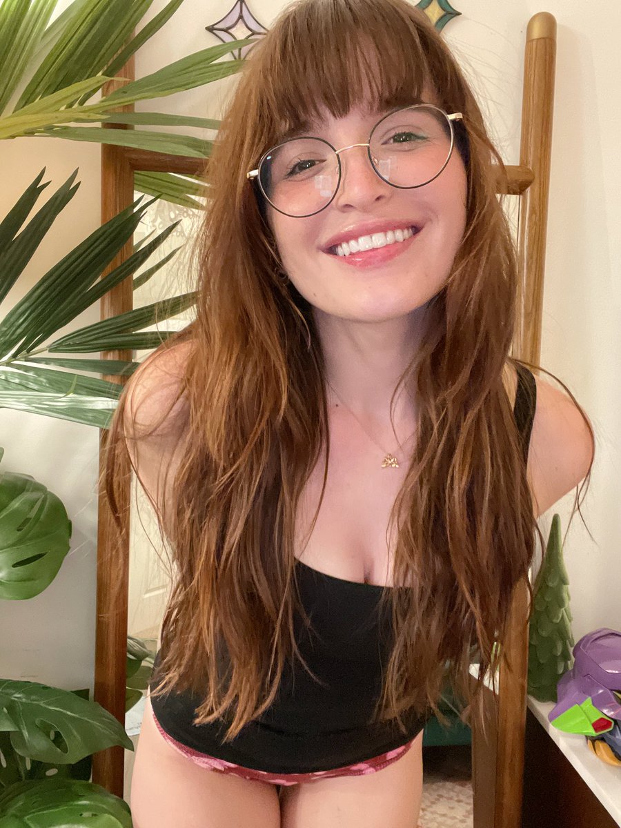 RL RUNESCAPE GF on Twitter: "POV: you are a 5 foot tall king and you just said you like Toradora"