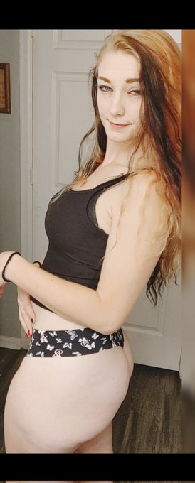 Wishing I could be told what to do so I can be a brat about it! Ask me about my butterfly.. #submissive<a href="/tag/selfie"class="tags"><span>#selfie</span></a><a href="/tag/beautiful"class="tags"><span>#beautiful</span></a><a href="/tag/sexy"class="tags"><span>#sexy</span></a><a href="/tag/blonde"class="tags"><span>#blonde</span></a><a href="/tag/redhead"class="tags"><span>#redhead</span></a><a href="/tag/brat"class="tags"><span>#brat</span></a>
