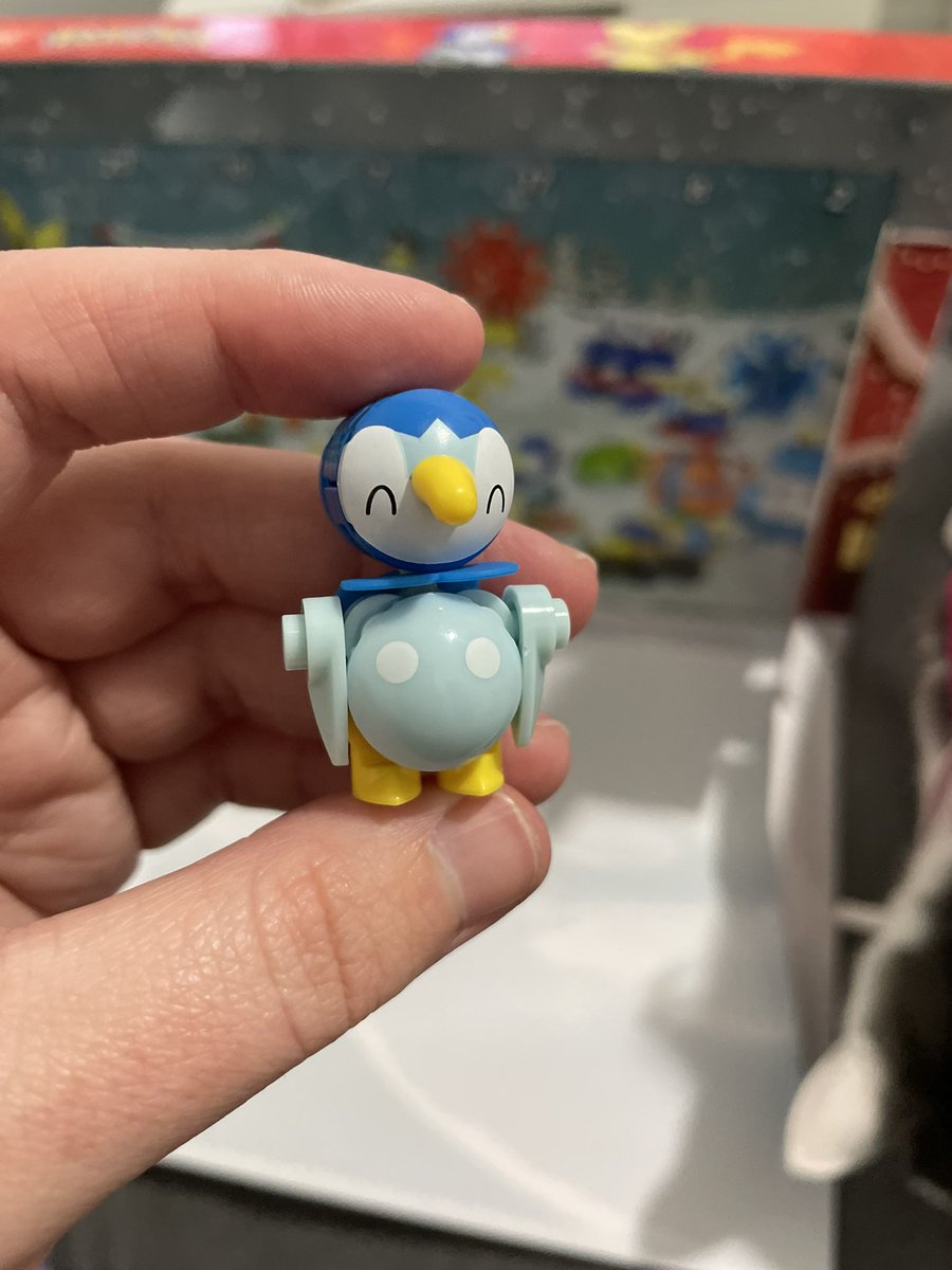 brileh_'s tweet photo. I got a Pokémon lego advent calendar at the flea market and I already love it https://t.co/z9Ev57CBzR