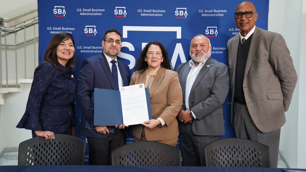 SBAIsabel's tweet photo. Building resilient small businesses is vital to our communities and economy. That’s why @SBAgov and @USResiliency have partnered together to provide resources on disaster mitigation and resiliency plans for small businesses and entrepreneurs. https://t.co/rYFmkUJ3qY