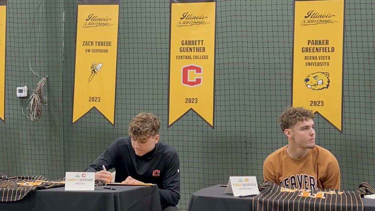 Jessica Goss (@_jrgoss) on Twitter photo Thank you <a href="/ILlightning/">Illinois Lightning</a> <a href="/LightningCoach2/">@LightningCoachHart12</a> for a memorable college signing event for <a href="/garrettguenthe1/">garrett guenther</a> and teammates at The Bolt tonight. #proud Thank you <a href="/ILlightning/">Illinois Lightning</a> <a href="/LightningCoach2/">@LightningCoachHart12</a> for a memorable college signing event for <a href="/garrettguenthe1/">garrett guenther</a> and teammates at The Bolt tonight. #proud