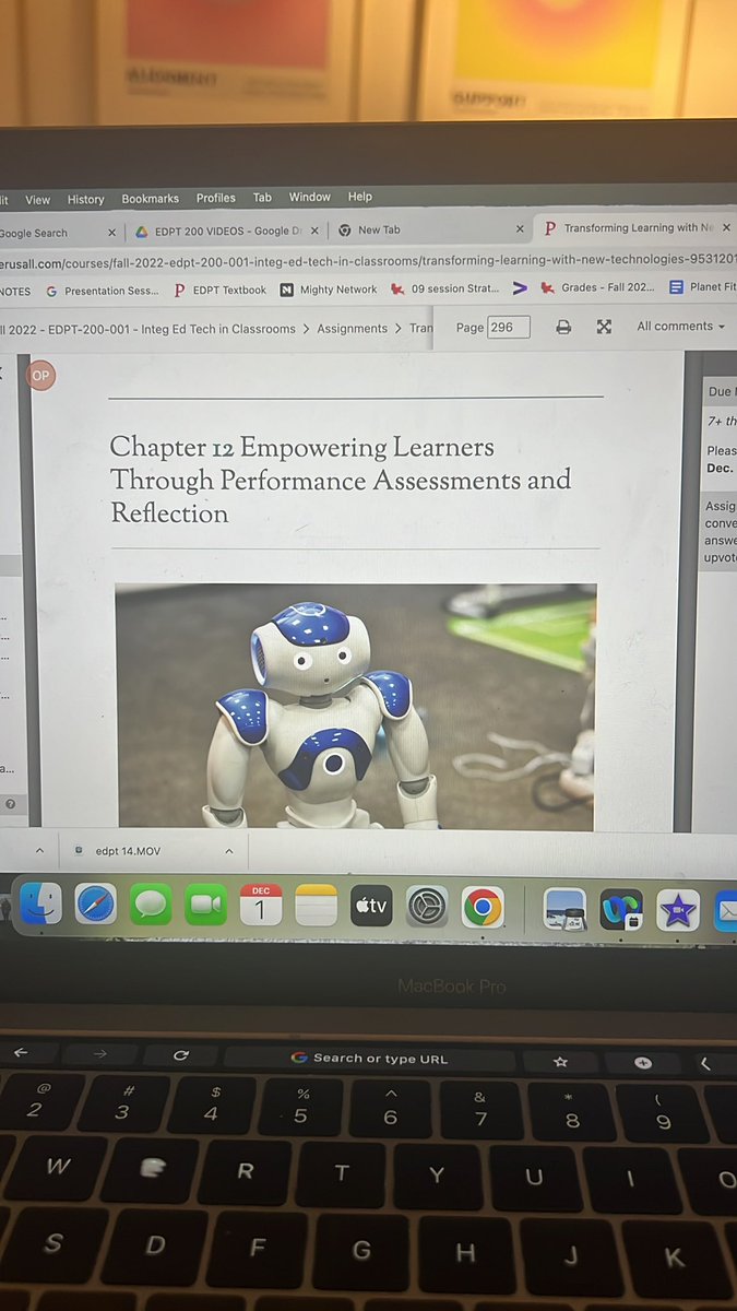 oliviaapittman's tweet photo. Reading #edpt200 https://t.co/6PeHfhRUMY