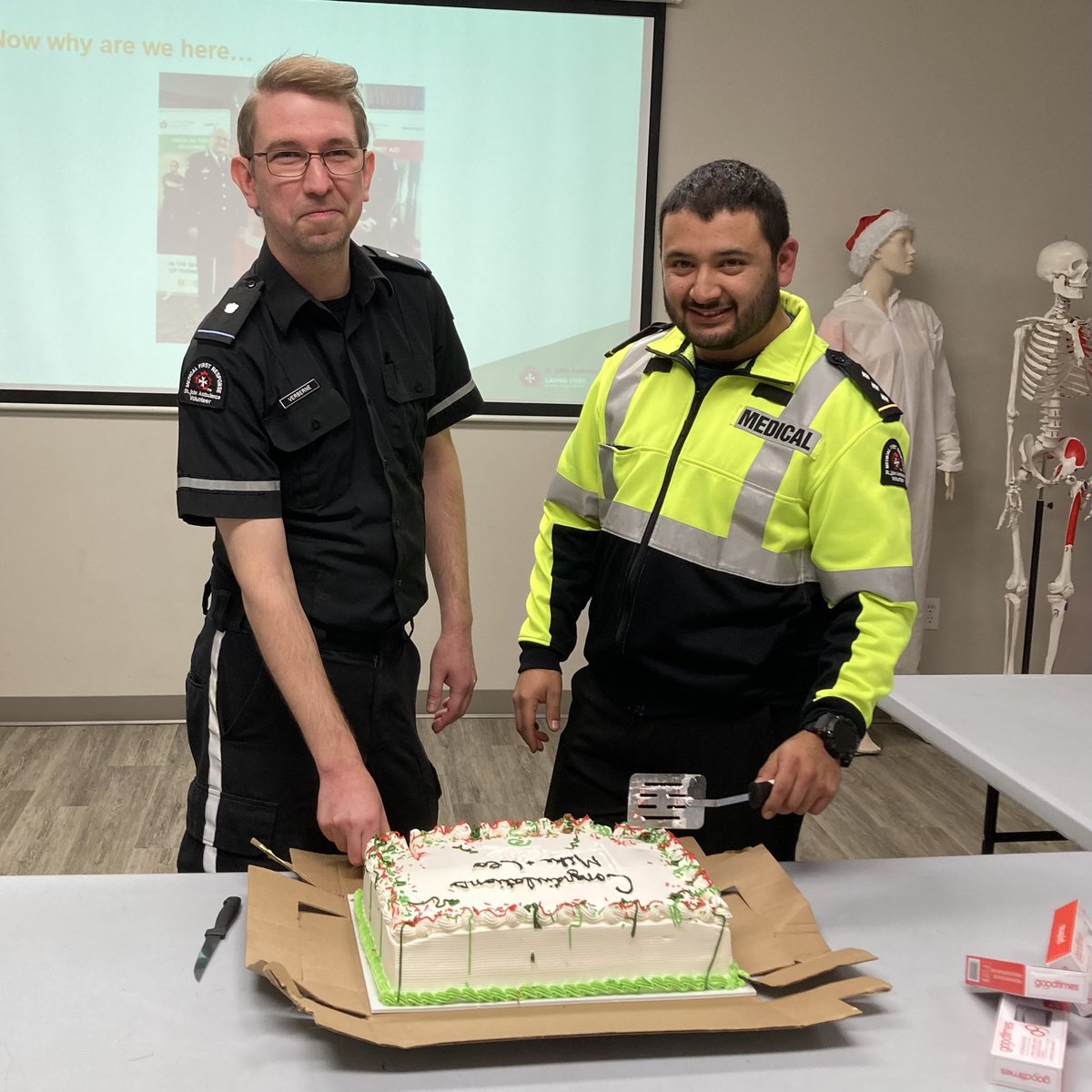 Hon Commissioner duties this evening <a href="/SJA_in_Niagara/">SJA Niagara</a>, assisting our CS Chair <a href="/morris__sean/">Sean Morris</a> with promotions of our new Branch MFR Advisor <a href="/mikeverberne1/">mikeverberne</a> &amp; our new <a href="/SJANiagaraMFR/">SJA Niagara MFR</a> Unit Chief Leo Silva. They have a combined service to <a href="/SJAOntario/">St.John Ambulance ON</a> of 14 yrs &amp; over 9000 hrs ✊🏼🙏🏼👍🏼