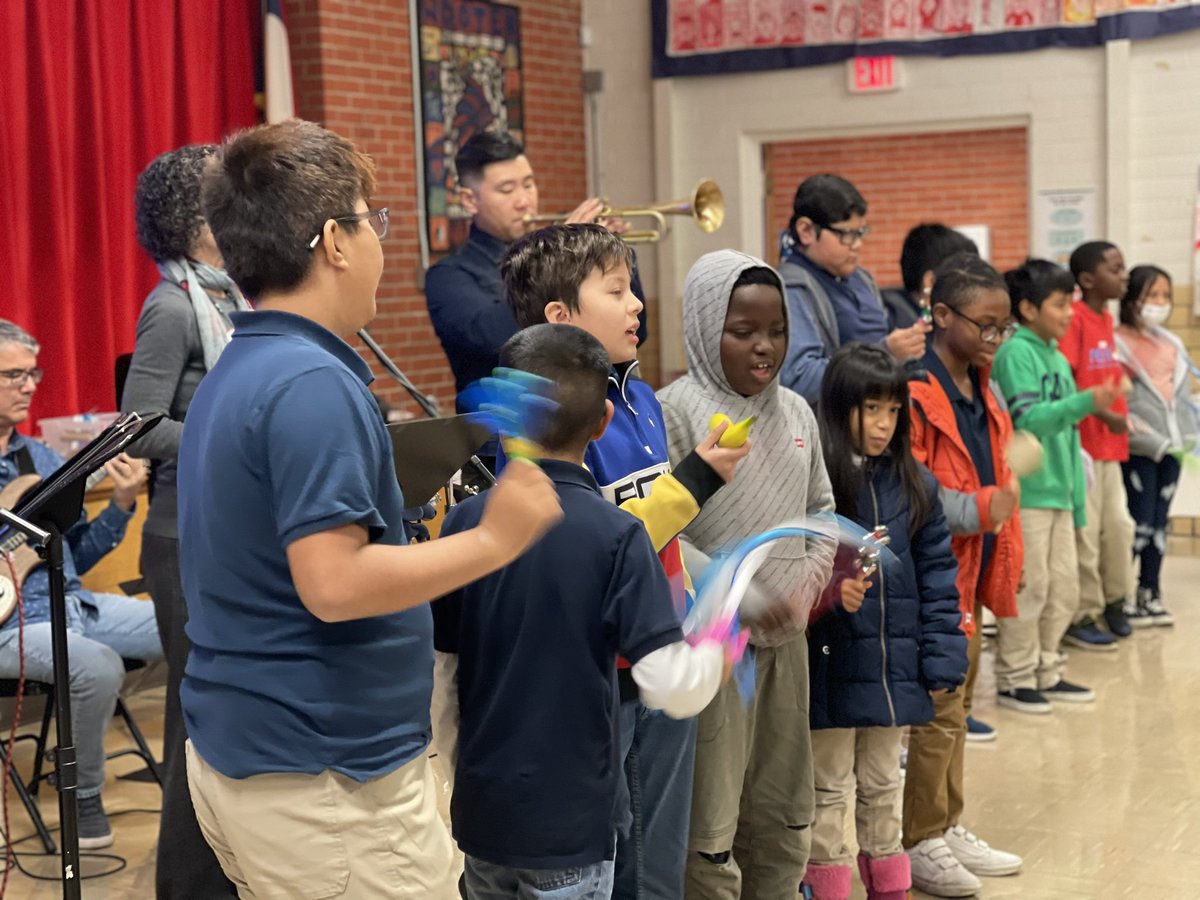 Had so much fun today with the Austin Jazz Workshop <a href="/GHWootenWarrior/">Wooten Elementary</a> <a href="/AISDArts/">AISDArts</a>