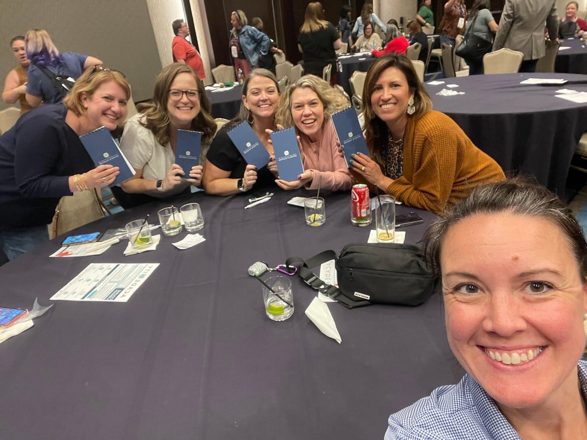 atorreseducator's tweet photo. So grateful that my admin let me attend my favorite conference!! So many things to learn and implement. TAGT giftED22. Plus I get to spend time with my SA Northside friends ❤️#giftEd22 #HilltopElem https://t.co/8kOIIHhep7