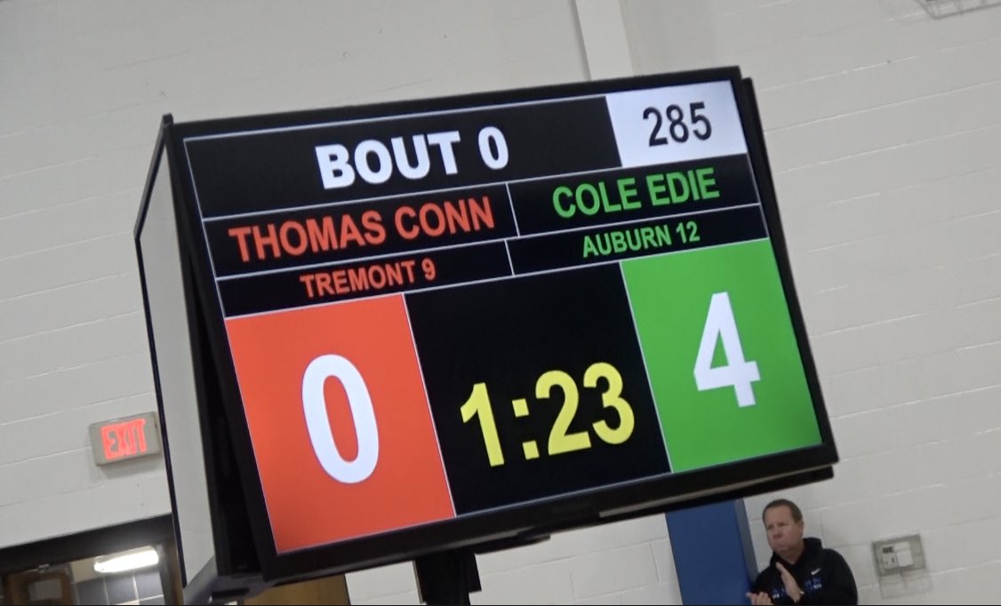 DerekParris's tweet photo. As a member of the media, I would like to show some appreciation for Auburn High School.
These two things make covering your wrestling dual 100 times easier and more convenient https://t.co/9yGPKrOhpU
