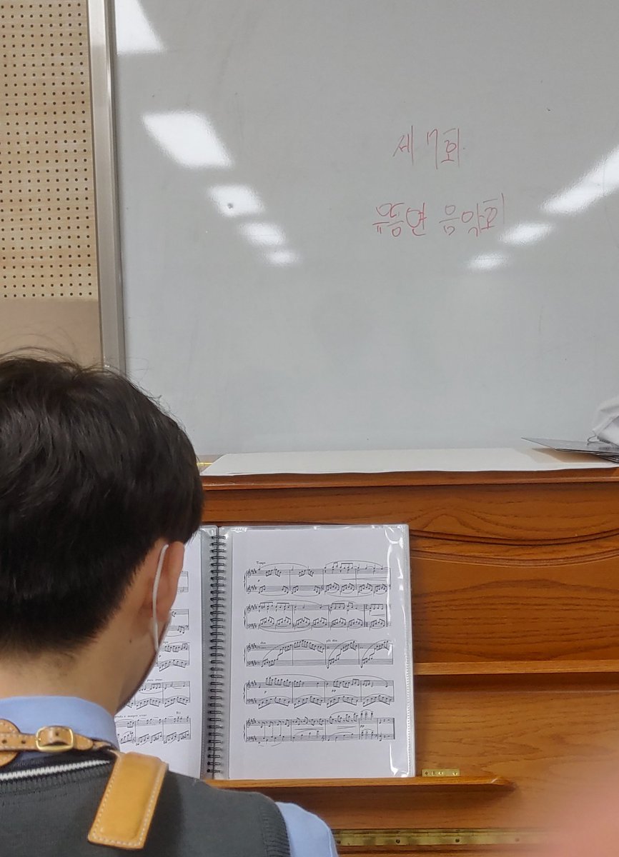 yangi_GO_'s tweet photo. 멋있다 https://t.co/vSR3OtMuxI