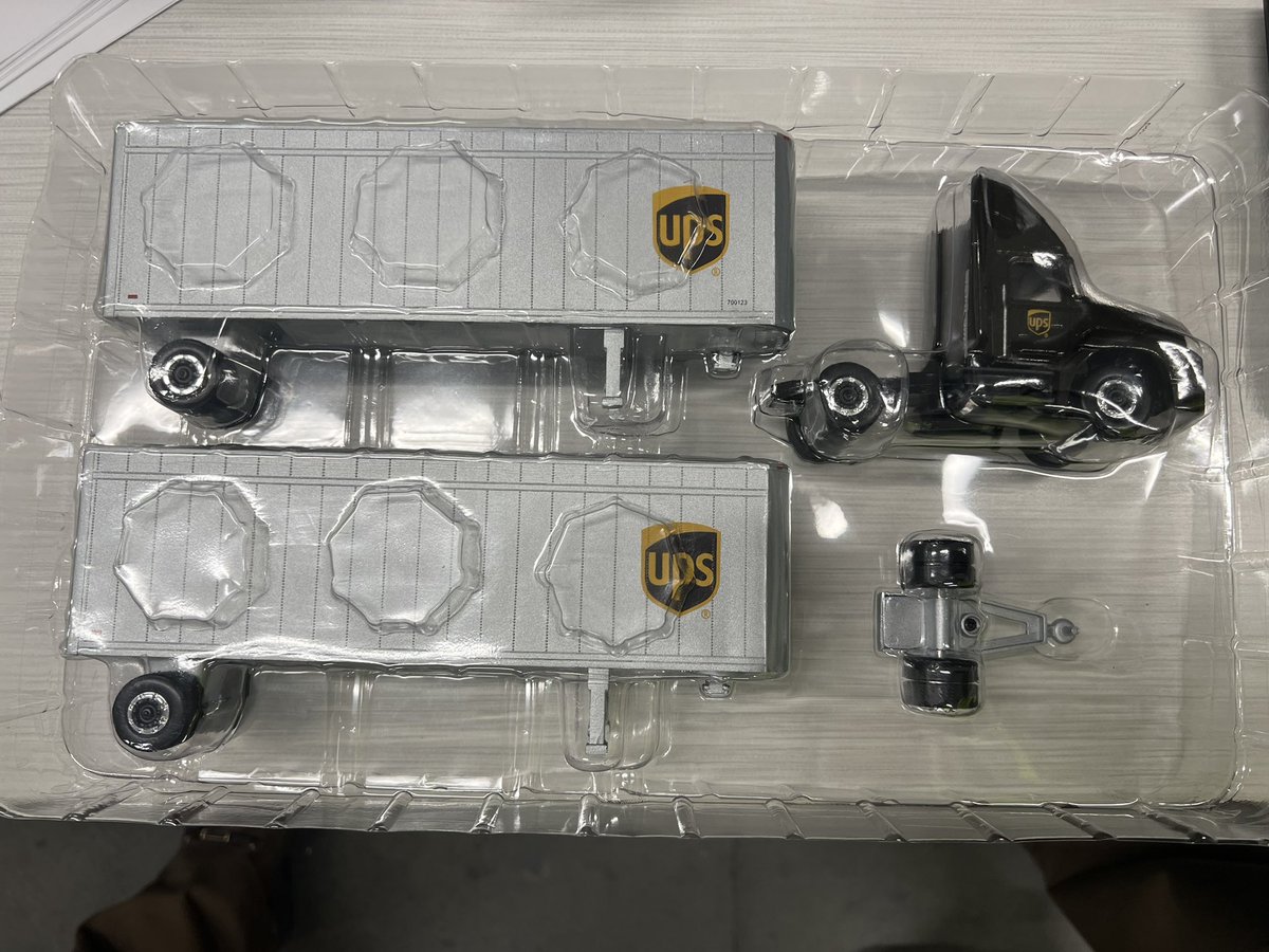 UPS Empire Feeder DDST tweet media