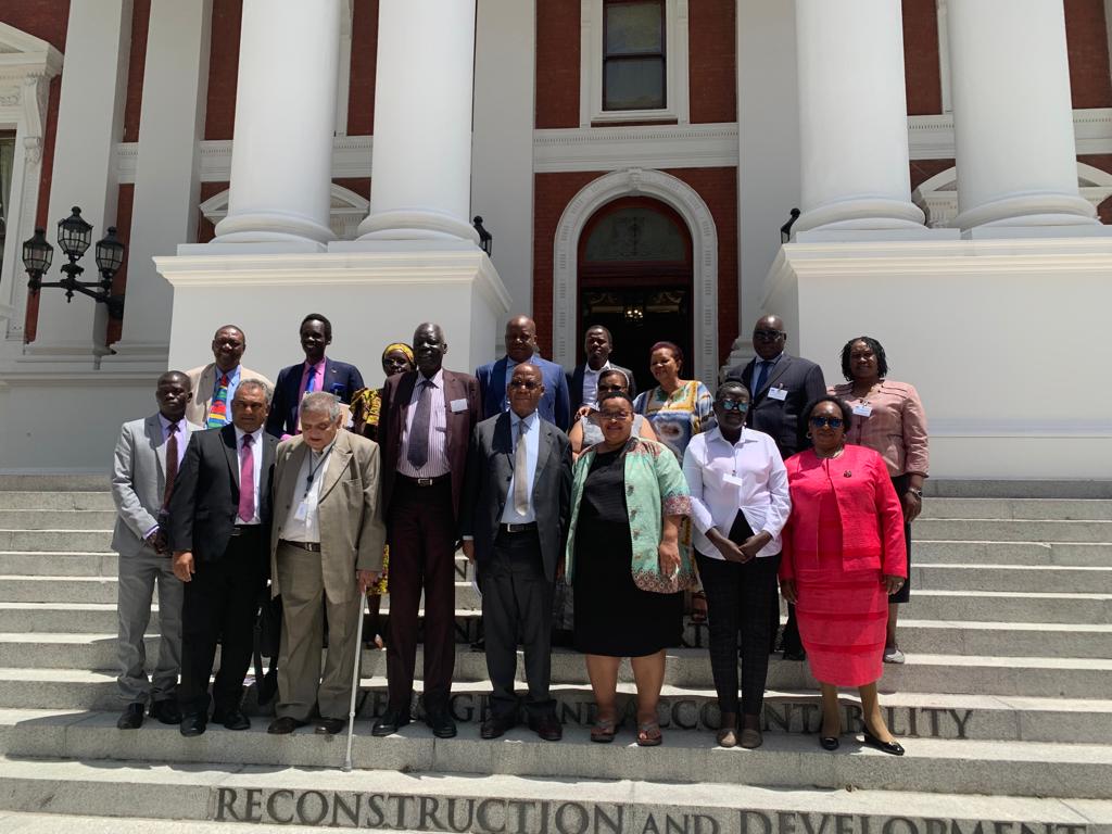 undpsouthsudan's tweet photo. Day 4: Meeting with the Chair and members of the National council of Provinces (Lower House). 

Among other key issues discussed was whether to apply individual, community or symbolic reparations in SS. 

The chair declared interest to engage with 🇸🇸 in their #TJ process. https://t.co/TnfzdPKNXF