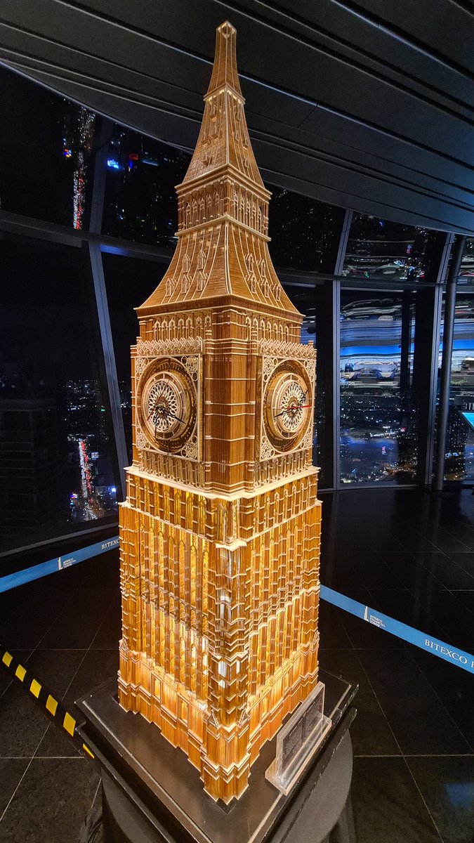 More detail of the aforementioned Taj Mahal and Big Ben models - simply outstanding work.

As an example the Taj took 2 people 5 months to make.