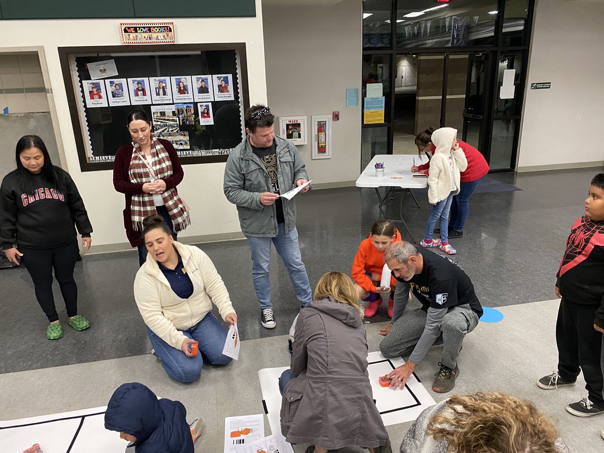 Many thanks to all our families and teachers for making Science Night a success! We appreciate you supporting our future scientists 👩🏾‍🔬 🔬🧑🏽‍🔬🧫👨🏻‍🔬!#PBVUSD