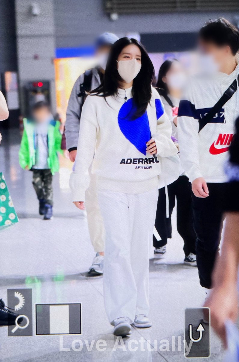 221202
#우주소녀 #엑시 #WJSN #EXY