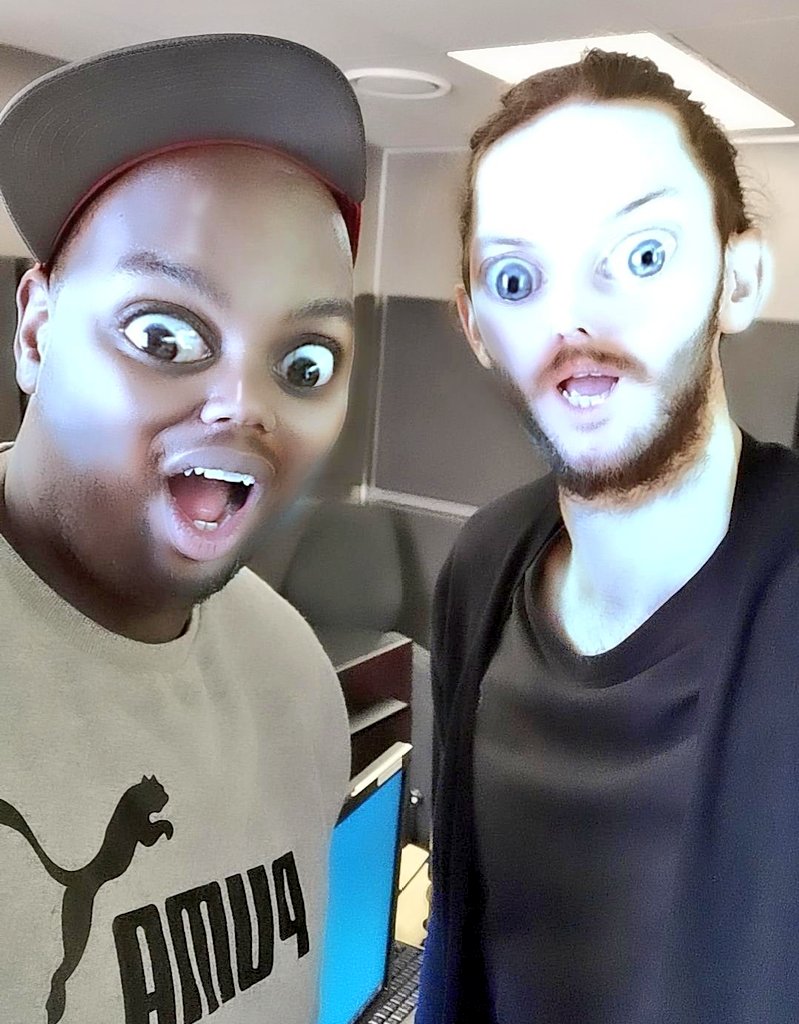 Greg&Lucky tweet media
