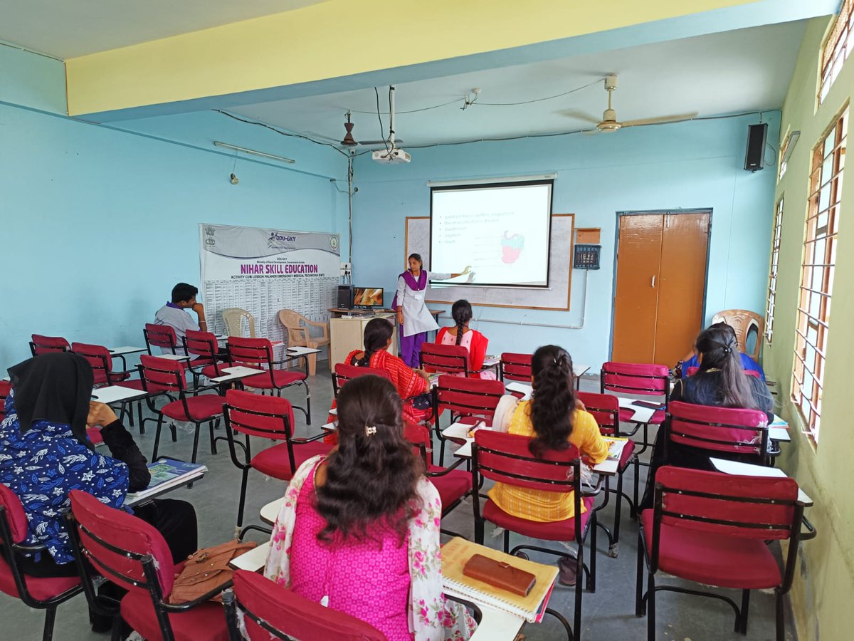 MultiNihar's tweet photo. POWER POINT PRESENTATIONS AT CENTER https://t.co/gET8qcUCZ5