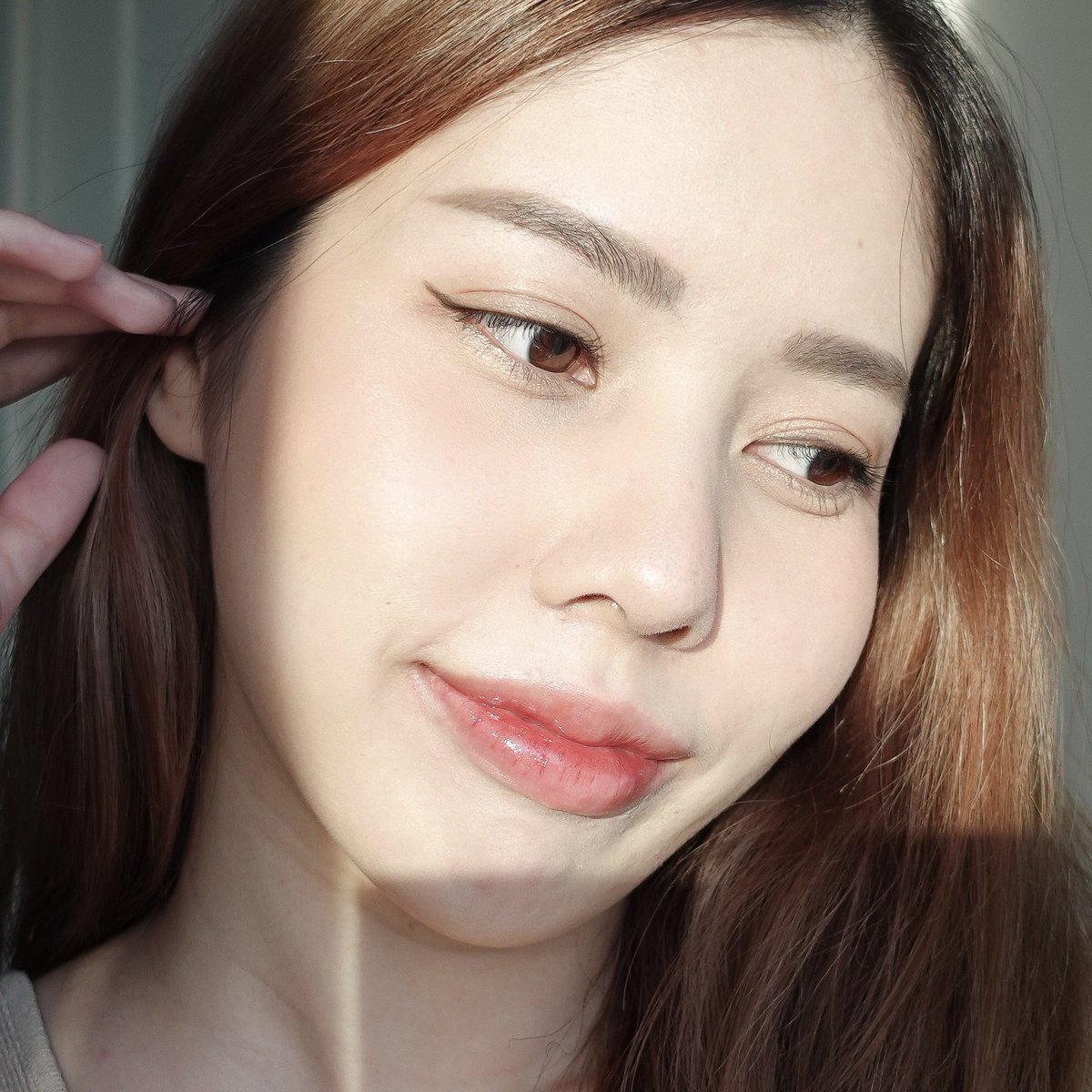 mychanita's tweet photo. ยกความปังให้คู่นี้ของ #CANMAKEThailand วันที่ไม่อยากแต่งหน้าหนัก ใช้แค่กันแดดกับแป้งฝุ่นพอ #กันแดดเจลเขียวหน้าไบร์ท เนื้อซึมไวมาก ทาแล้วสบายผิว เป็นโทนอัพเบาๆได้ด้วย #แป้งเขียวคุมมัน สมชื่อเลย คุมมันดีมาก ไว้ทัชอัพระหว่างวันได้ ทั้งคู่มีสารสกัดจาก CICA ช่วยปลอบประโลมผิว มันเริ่ด! https://t.co/RHfUz2Ilia