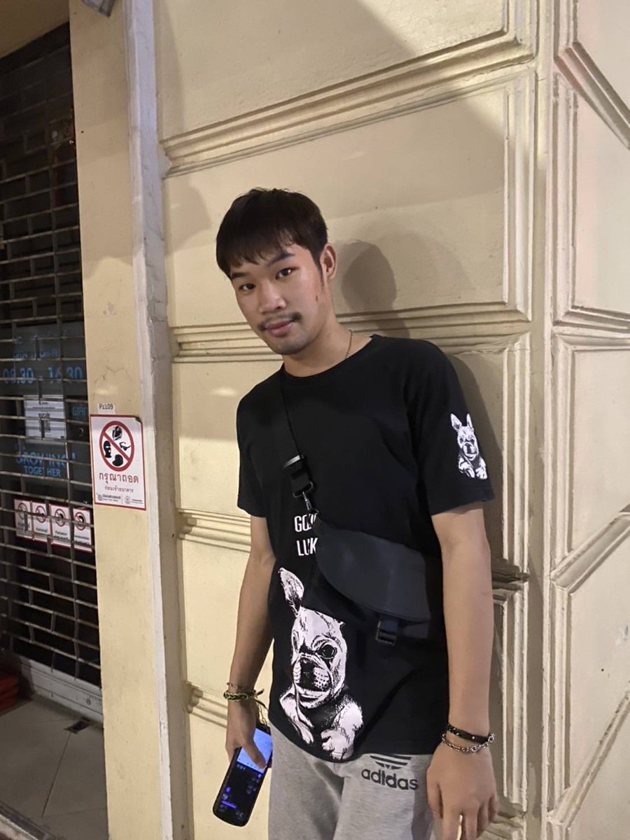 อยากมีผู้ติดตามถึง10k.จัง tweet media