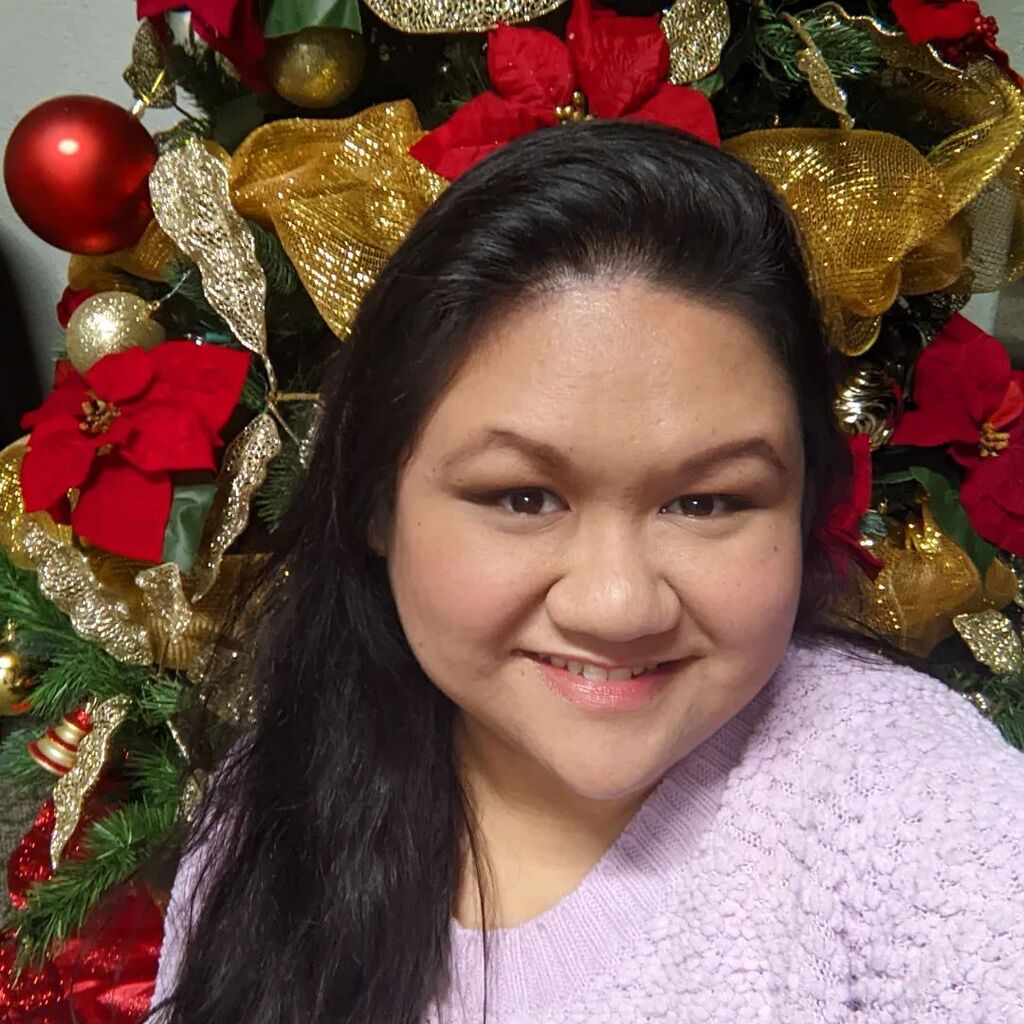 annaangela's tweet photo. It's December already??? It doesn't feel like the year is almost over, but here we are. Happy December! https://t.co/hF6xUv2JlM https://t.co/A2a4K3b54T