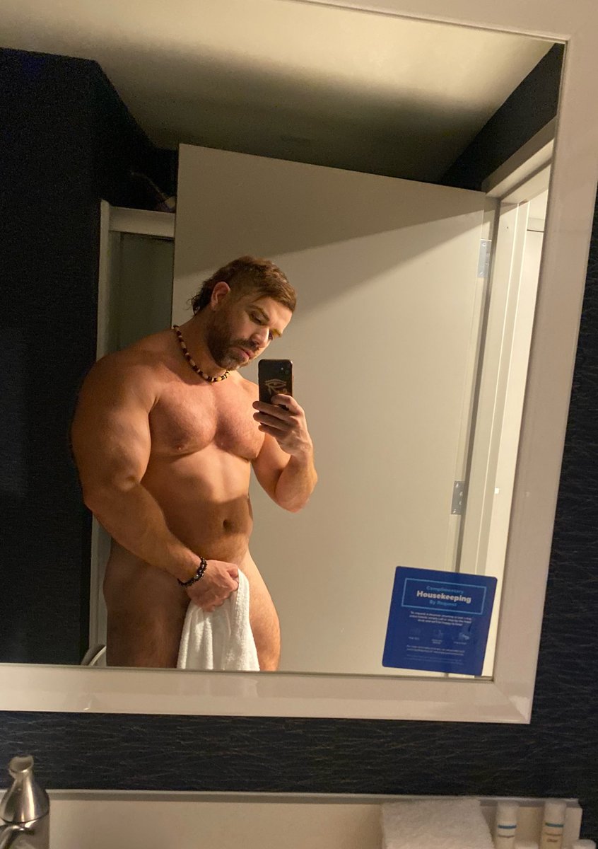 Alph4lion's tweet photo. Sized Up 💪🏼 https://t.co/dVE0yjfTNM