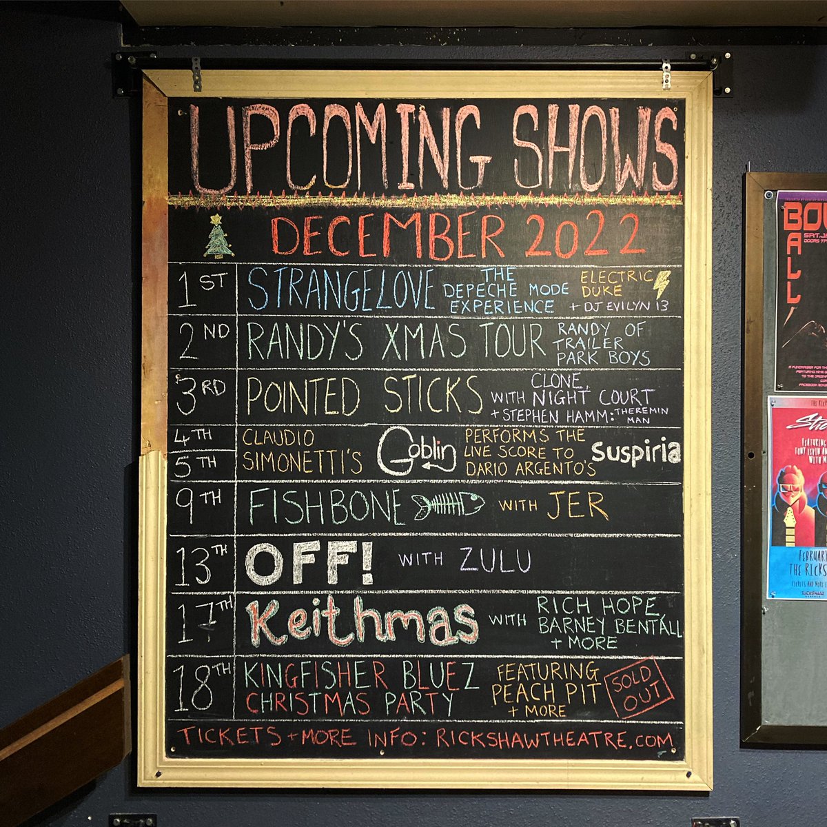 🎵🎄 December is upon us!🎄🎵
Here’s what we have lined up for you all…

#rickshawtheatre #yvr #livemusic #livevan #vancity #vancouvermusic #concert #vancouver #nightlife #vancouverconcerts #do604 #whattodoinvancouver #shows #december #calendar #comingup #christmas