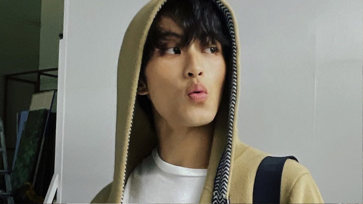 Ieemarkees's tweet photo. mark's brand https://t.co/dAXUfBNjir