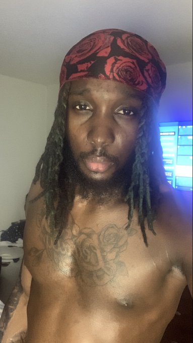 DickOlot&rsquo;N 😮&zwj;💨 https://t.co/ksDrFfBwwa