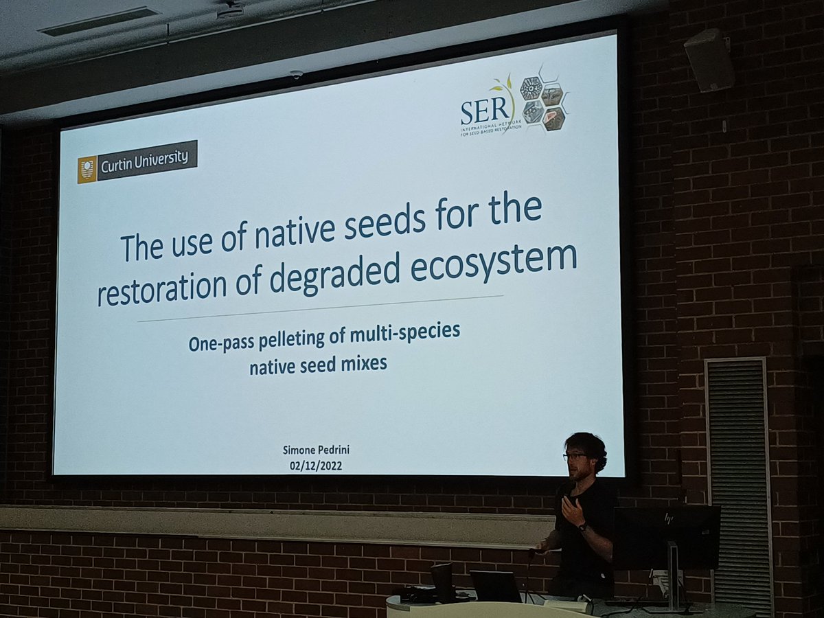 ZoeR_Coral's tweet photo. Increasing the success &amp; scalability of restoring degraded ecosystems using native seeds (&amp; plants). Interesting stuff Simone Pedrini #MLSSymposium @CurtinEandA https://t.co/NOk0UpsRFz