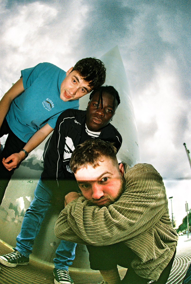 Super Cat PR (@supercatpr) on Twitter photo Dublin trio <a href="/JustwonderingJW/">the real just wondering</a> have released their latest pastel pop gem ‘3000’ via Lower Third
Get on it below 👇🏻
youtube.com/watch?v=7zn3e2…
📸 Daan Dam Dublin trio <a href="/JustwonderingJW/">the real just wondering</a> have released their latest pastel pop gem ‘3000’ via Lower Third
Get on it below 👇🏻
youtube.com/watch?v=7zn3e2…
📸 Daan Dam