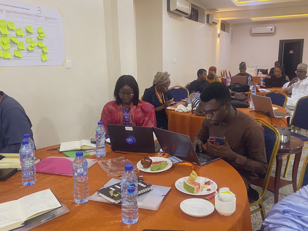 The conceptualization of our strategies is participatory. Our members are taking a tactical poll we have created to collect their feedback on our approaches and their participation in the collaborative. 

#NLCSocialNorms #NormsLab