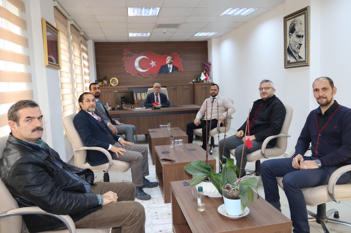 Eğitim-Bir-Sen Arifiye İlçe Yönetim Kurulu, İlçe Millî Eğitim Müdürümüz Yüksel Gülaç’ı makamında ziyaret etti.

<a href="/tcmeb/">Millî Eğitim Bakanlığı</a> <a href="/ebubekirsavasci/">Ebubekir Sıddık Savaşçı</a> <a href="/sakaryamem/">Sakarya İl Millî Eğitim Müdürlüğü</a> <a href="/ygulac/">Yüksel GÜLAÇ</a>