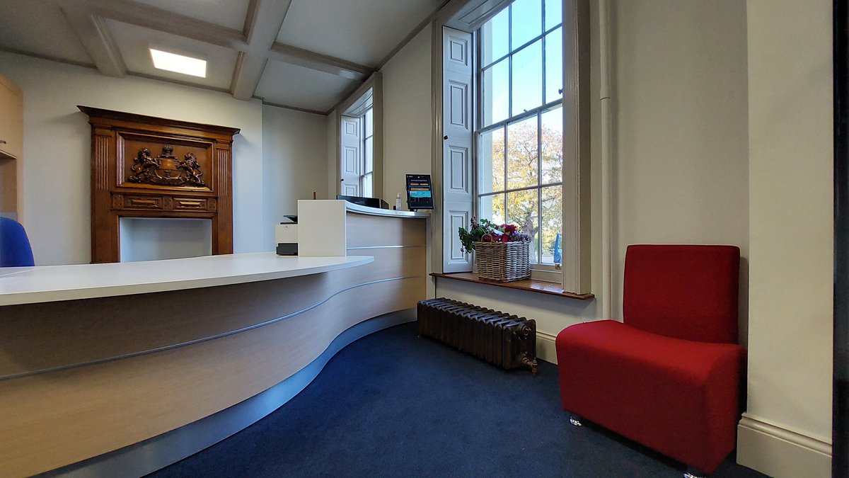 4SquareFurnitur's tweet photo. Read our case study to learn how we helped Littlegarth School create a bespoke welcoming, decluttered &amp; efficient reception that now reflects the school’s status as a leading independent school.  https://t.co/1cNTlfNQhP #schools #education #learningenvironments #receptiondesk https://t.co/KuZPO8XWsJ