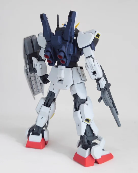 旧HGUCガンダムMk-Ⅱ完成。
アニメからそのまま飛び出してきたような姿が良いんですよね。
#ガンプラ好きな人と繋がりたい 