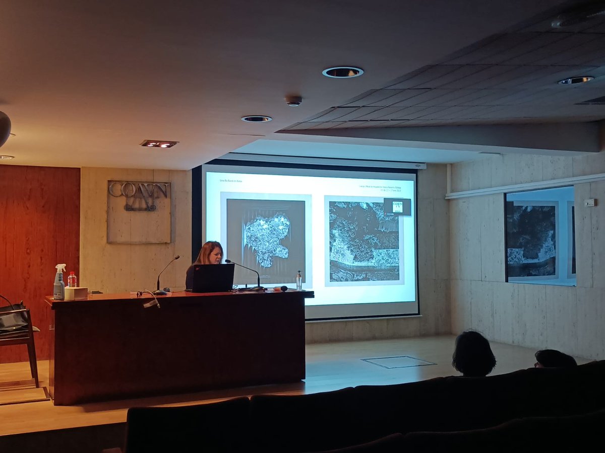 BIAarchitecture's tweet photo. 📣 Ayer tuvo lugar la inauguración de la exposición “Lina Bo Bardi a Bahia” enmarcada en la V edición del BIA.  La comisaria de la exposición y arquitecta Carla Zollinger fue la encargada de la conferencia de apertura de la muestra. https://t.co/1vQlDp5c73