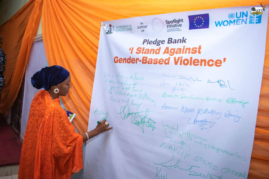 MWCASokoto's tweet photo. Signing of the fight against GBV pledge 
#16DaysofActivism2022 https://t.co/7onczqbhFD