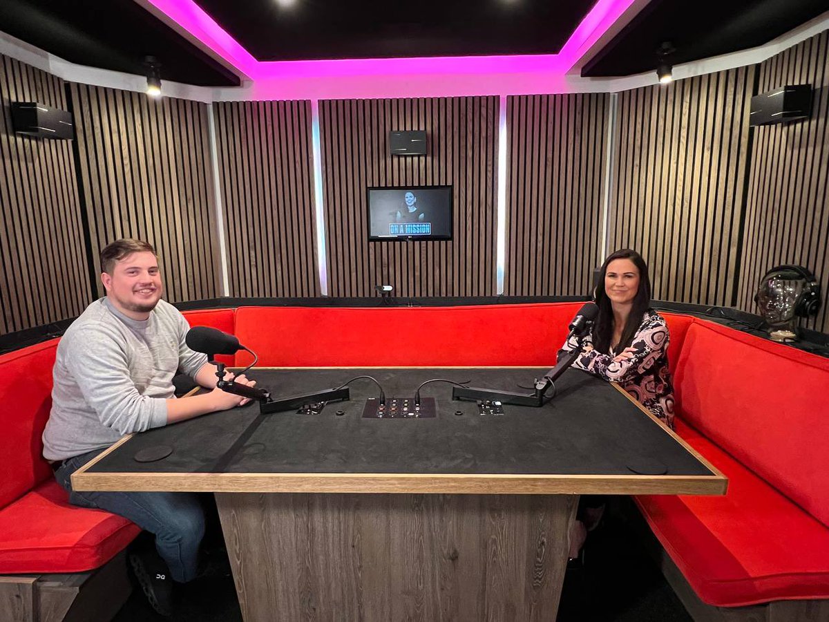 redlight's tweet photo. Always good to have our very own @The8BitAlex catch up with Ellie McKay for the On A Mission Podcast, talking about the future of your favourite company - Redlight Finance. Be sure to have our alerts on for when this drops, bit of alpha in this one to say the least! https://t.co/jHaKubdoPJ