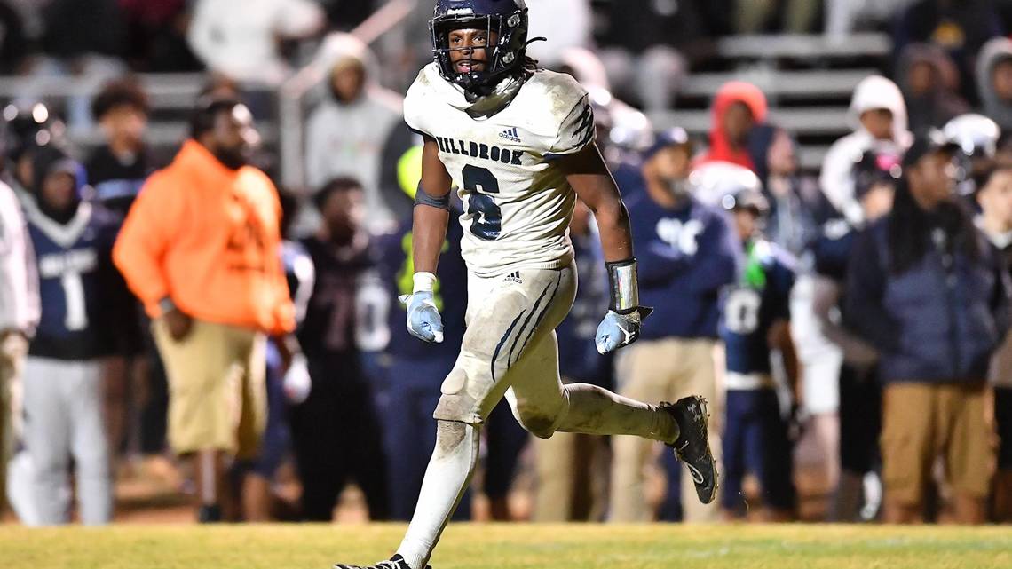 charlottepreps's tweet photo. Xavier Pugh of Millbrook High School in Raleigh has been overshadowed a bit on offense this season. The two-way athlete will play a key role as the Wildcats face New Bern in the East regional final. https://t.co/EMIIlmSy5i https://t.co/5opjsg5MMa
