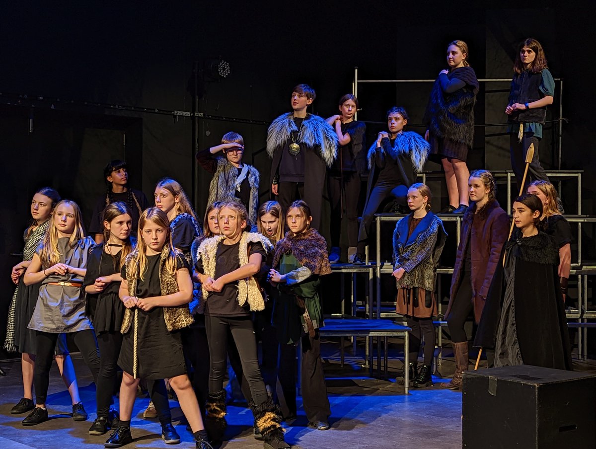 Weydon School tweet media