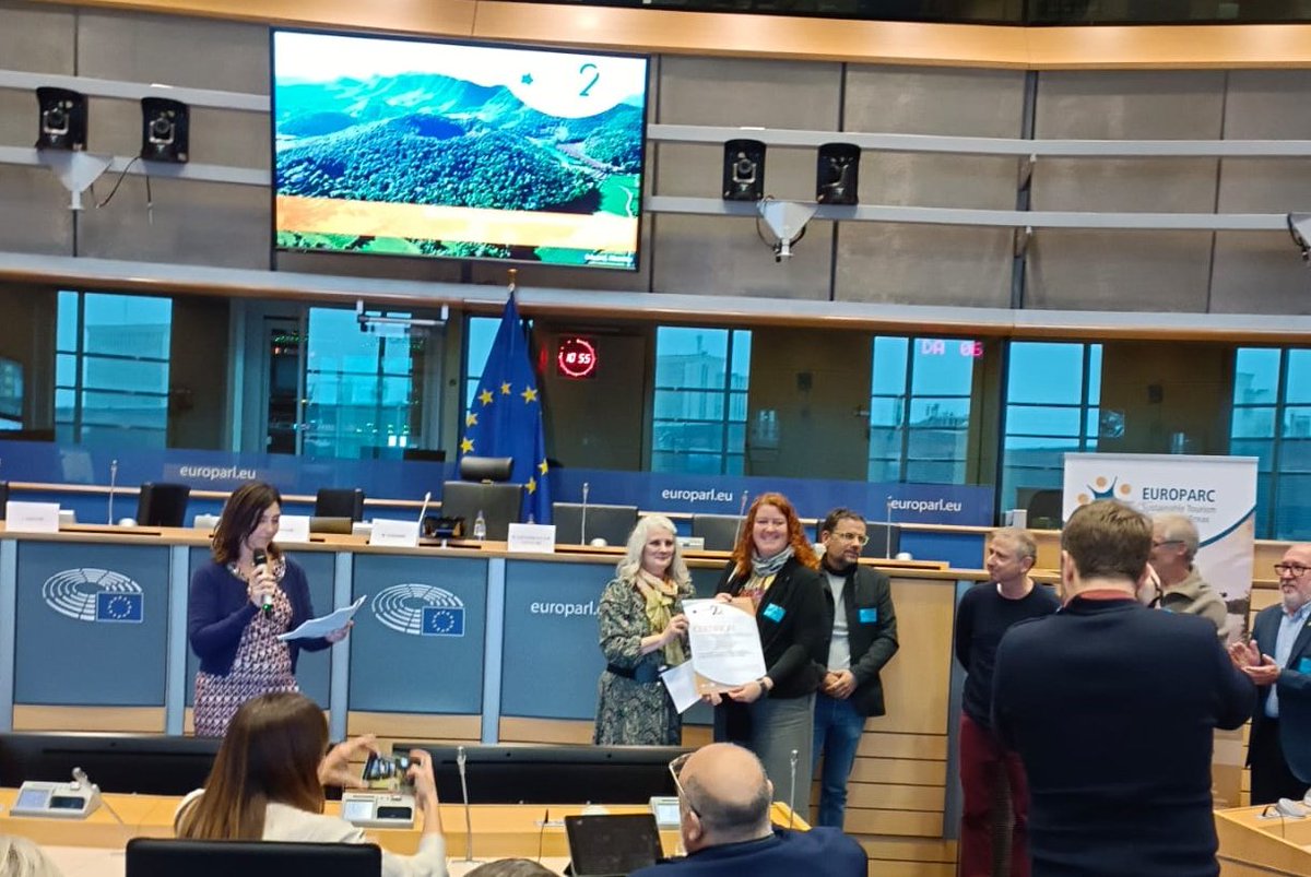 #garrotxa always working on #sustainabletourism with #ECST  <a href="/EUROPARC/">EUROPARC Federation</a>  Today <a href="/parcscat/">Parcs de Catalunya</a> #pngarrotxa <a href="/turismegarrotxa/">Associació Turisme Garrotxa</a> we renovate our commitment!