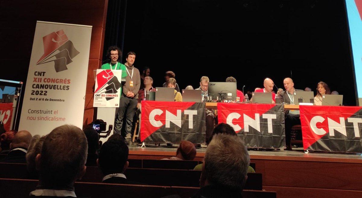 La Federación de Estudiantes Libertarios <a href="/FedEstLib/">Federación Estudiantil Libertaria - FEL</a> expressen la seva salutació al #XIICongresCNT i reivindicant la lluita estudiantil.

#ConstruintElNouSindicalisme
#ConstruyendoElNuevoSindicalismo