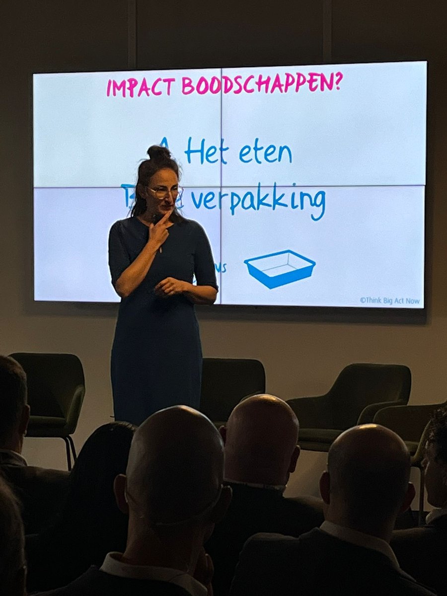 Wat kunnen we doen om te komen tot een veilige wereld? <a href="/BabettePorcelyn/">Babette Porcelijn</a> spreekt op ons congres Arbeidsmarkt van Morgen! #NBBU #arbeidsmarktvanmorgen
