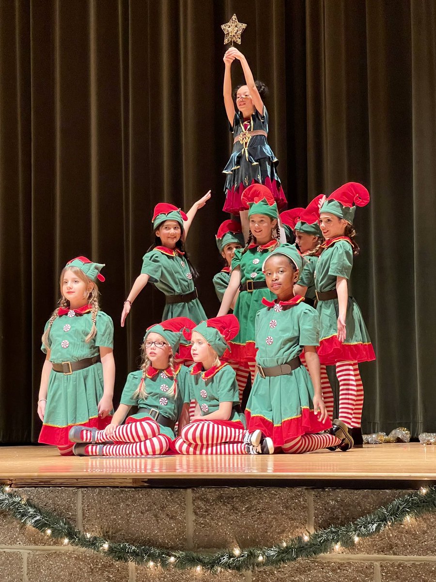 Looking for a way to get into the holiday spirit? Rudolph the Red Nosed Reindeer Jr. performed by students <a href="/MacedoniaElem/">Macedonia Wildcats</a> is sure to do it! Our students were phenomenal! Broadway bound!Proud AP! #1wildcatnation #togetherweroar <a href="/Christy_Rich_/">Christy Rich</a> <a href="/CherokeeSchools/">Cherokee Co. Schools</a> @HolmesMichon