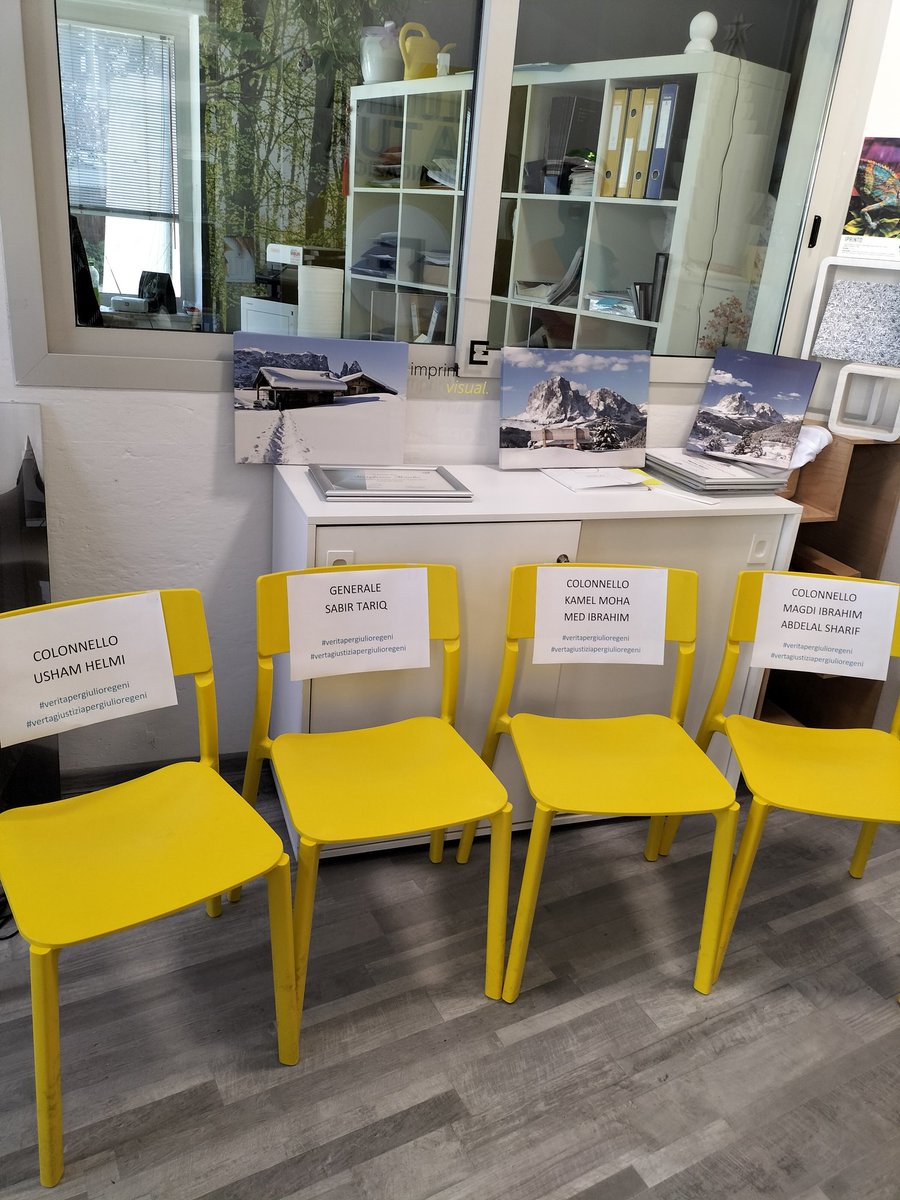 Gabriellagiallo's tweet photo. @Antonio_Tajani @ItalyMFA @MfaEgypt Ci sono #4sedievuote in un'aula di #tribunale che attendono i 4 #imputati dalla #ProcuradiRoma per il sequestro, le INDICIBILI TORTURE e omicidio di un #cittadinoitaliano ed europeo

Basta parole,ma fatti. I #domicili?
👇
#veritàperGiulioRegeni
#GiustiziaperGiulio

@minGiustizia https://t.co/j2ZpM1Qg30