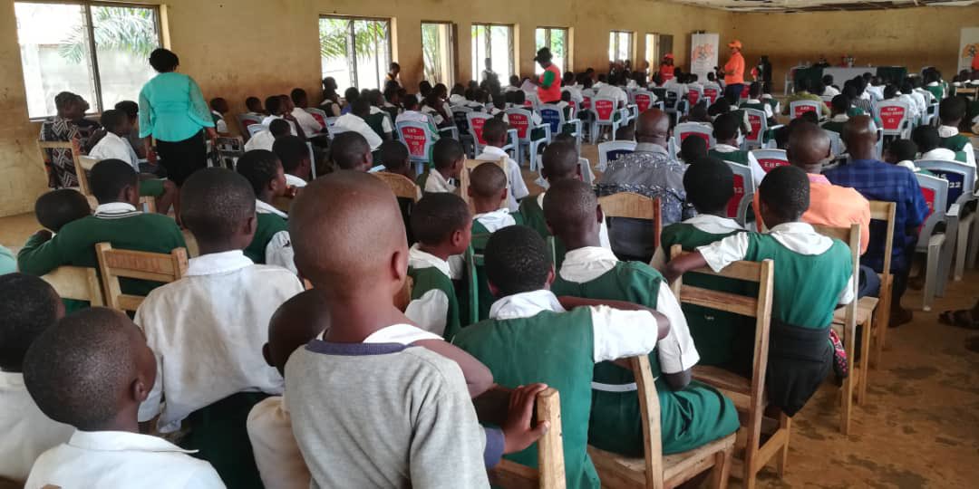 EkitiSarc's tweet photo. As part of activities of 16 days Activism 2022 in Ekiti State, the Ekiti Sexual Assualt Refferal Centre (Moremi Clinic) held community sensitization at Ikole Ekiti 1/12/22 with support from Rolac

#protectthegirlchild
#moremiclinic
#16DaysOfActivism
#16DaysofActivism2022 https://t.co/5LzCM2YWoR