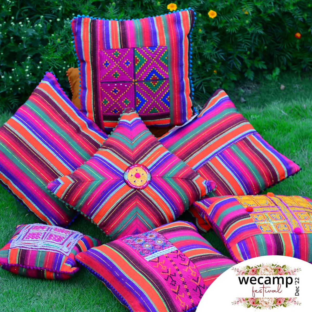 wecamp_pk's tweet image. If you're looking for the perfect accessories for your outfits, take a pit stop at kimmys bags's stall

The wecamp festival brings you two days of fun!

Date: 10-11th December 
Time: 12pm - 10pm 
Venue: PNCA, Islamabad

#wecamp #wecampfestival #Takeyourfirststep #WomenofWecamp