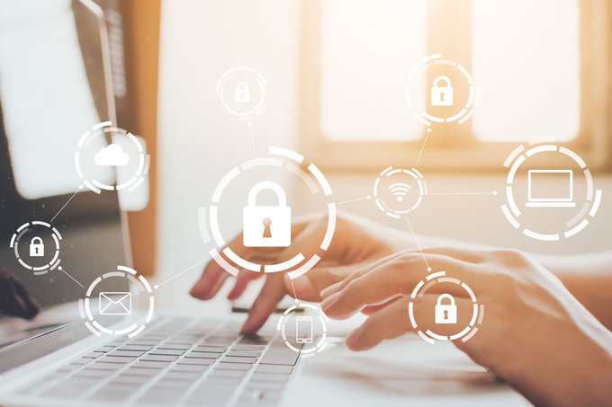 TeldatCorp's tweet photo. Solution | #TeldatbeSAFE Premium- Protection on all fronts
–Networks
–Workloads
–Data
–Users
–Devices
https://t.co/xkddss2Tzz
#networktrafficanalysis #malware #malwareprotection #dataprotection #cybersecurity #telecommunications #ZeroTrust #CloudComputing #Cloud #infosecurity https://t.co/PewAkYnYAk