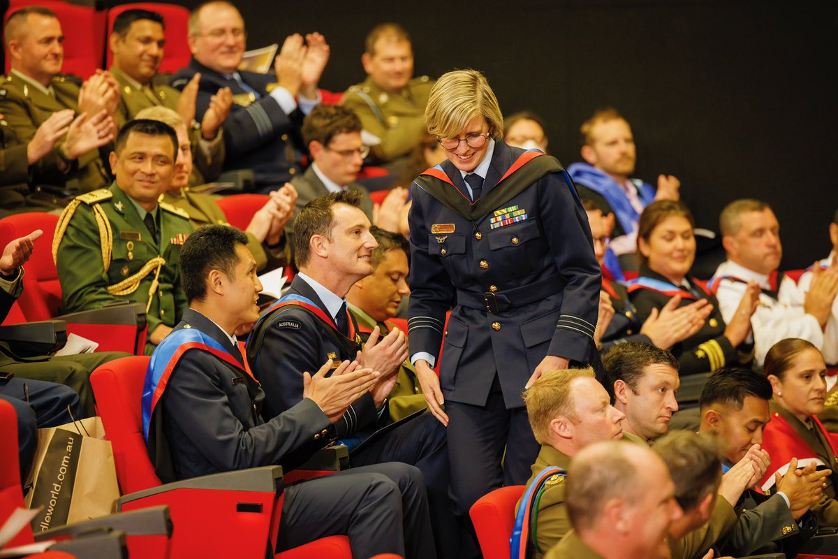 CJC_ADF's tweet image. Congratulations to the graduating officers of the Australian War College, @AustraliaDssc @acsc_j following the completion of their courses for 2022 @ADC_Australia. All the best for the next steps in your careers. #ForTheFutureWeLearn @ComdtAWARC